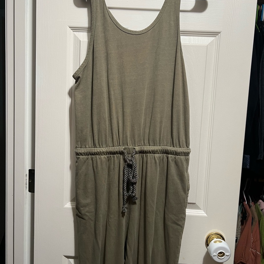 Universal Thread Women’s Khaki One Piece